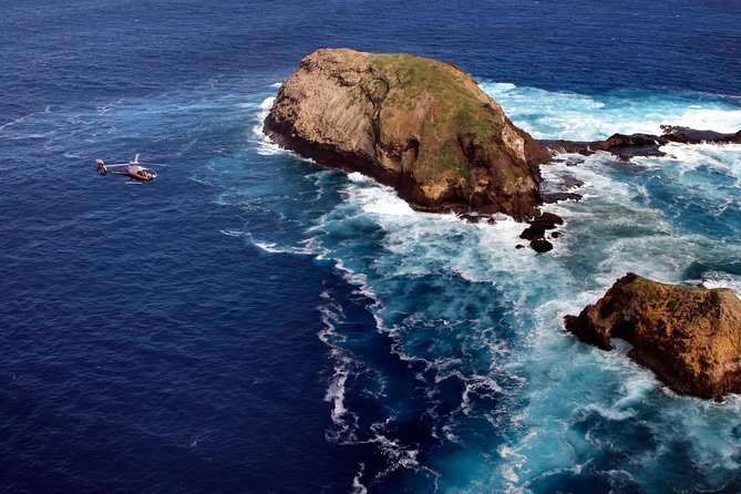 Deluxe Helicopter Tour of Molokai and Maui - Fishponds, coral reef, and a different view of Molokai
