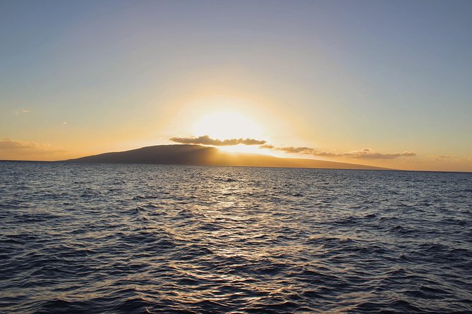 From Ma'alaea Harbor: Sunset Dinner Cruise Aboard the Quicksilver - The two-hour route and what you actually see