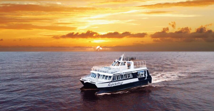 From Ma'alaea: Sunset Dinner Cruise Aboard the Quicksilver - Dinner begins with salad and warm breadsticks