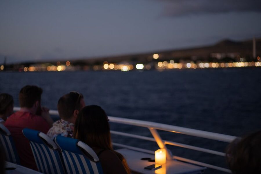 From Ma'alaea: Sunset Dinner Cruise Aboard the Quicksilver - Drinks, music, and the evening atmosphere