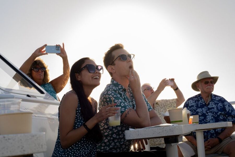 From Ma'alaea: Sunset Dinner Cruise Aboard the Quicksilver - Wildlife sightings depend on the season