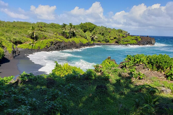 Full-Circle "Reverse" - Luxury Road to Hana Tour from South Maui - Why the reverse Road to Hana route works