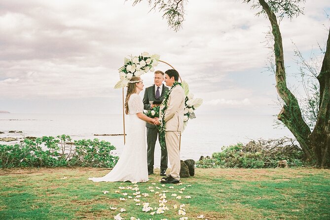 Get Married on Maui - Key points to know before booking