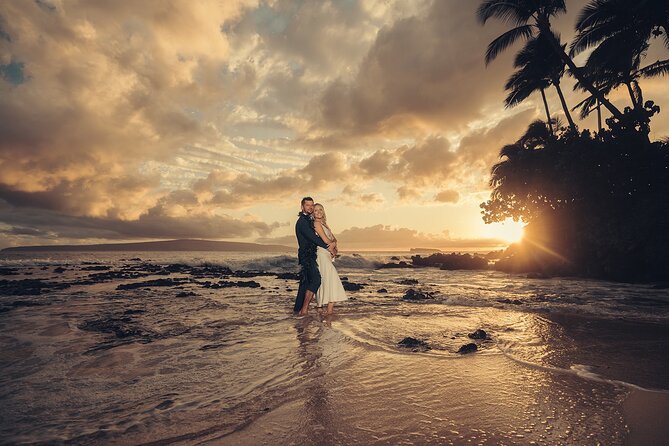 Get Married on Maui - Who will like this Maui wedding package