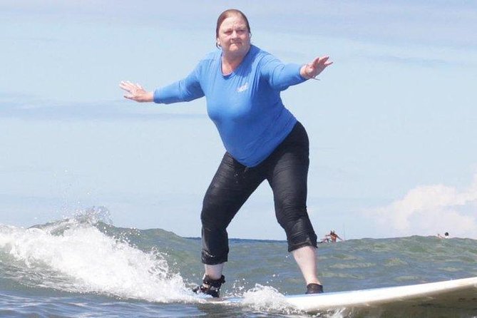 Group Surf Lesson for Beginners in Kihei at Kalama Park - The gear you receive