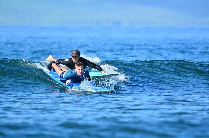 Group Surf Lessons in Lahaina, Maui - How Nick and Jonah shape the lesson