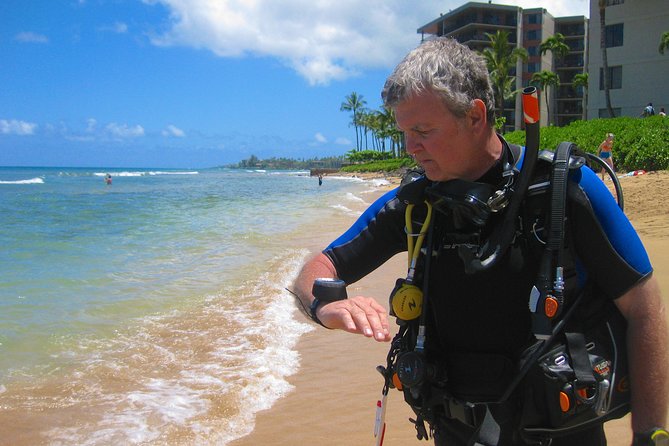 Guided Scuba Dive in Lahaina: Certified - A thoughtful way to visit Lahaina