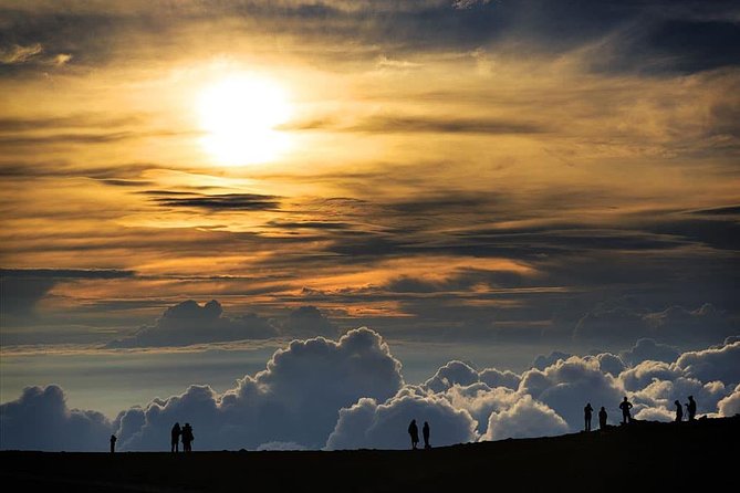 Haleakala Maui Sunset Twilight Tour with Dinner - Why sunset at 9,740 feet is worth the climb