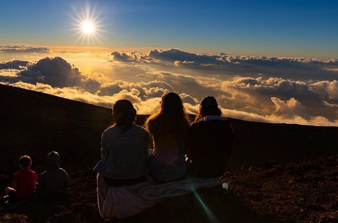 Haleakala's Best Sunset Tour with Dinner - Sunset, dinner, and the first stars