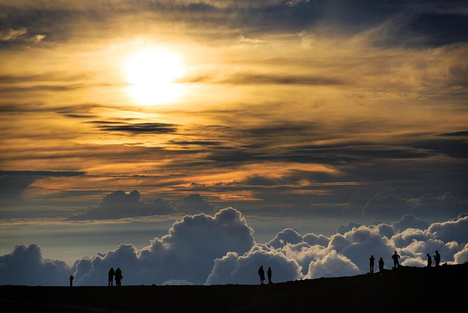 Haleakala Sunrise Self-Guided Audio Tour - Sliding Sands is not a casual viewpoint walk