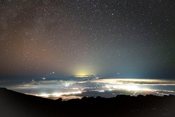 Haleakala Sunset and Astronomy Tour - Sunset above the clouds