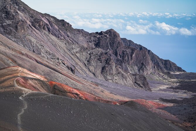 Haleakalā Sunset Spectacle Private Tour: Maui’s Heavenly Evening - Why a private vehicle changes the experience