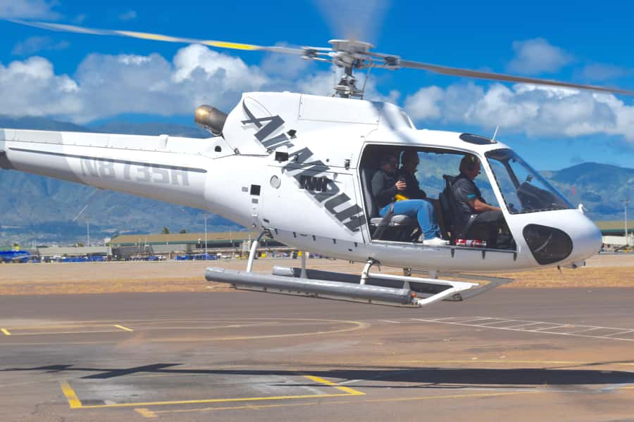 Kahului: Doors-off West Maui and Molokai Helicopter Tour - Taking off from Kahului Heliport