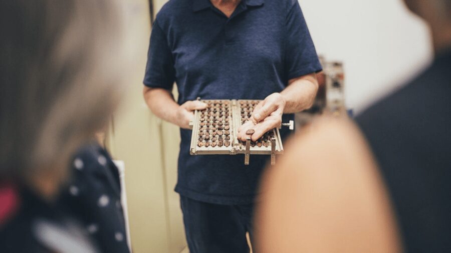 Lahaina: Ku'ia Estate Chocolate Factory Experience - Tasting chocolate before it becomes a bar