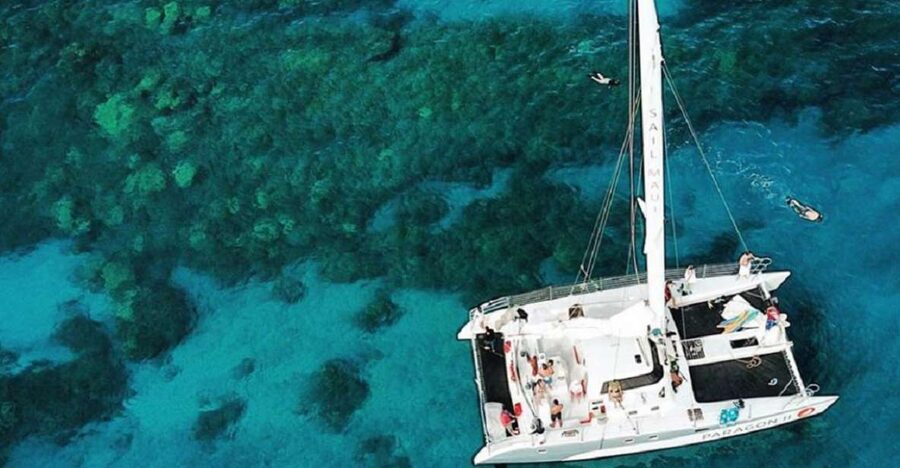 Maalaea: West Maui Snorkeling & Sailing Day Trip with Lunch - The crew and what makes the boat feel comfortable