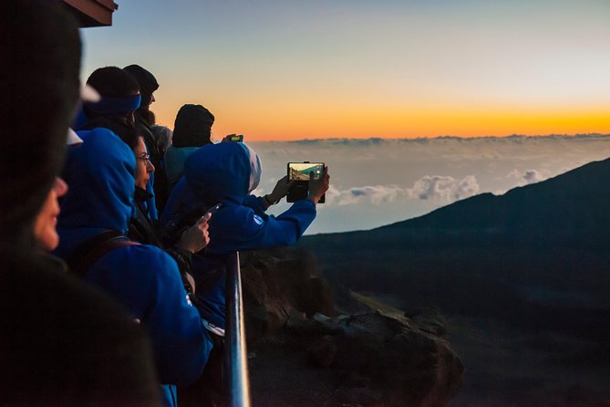 Maui: Haleakala Sunrise Spectacular with Local Breakfast - Breakfast after the mountain