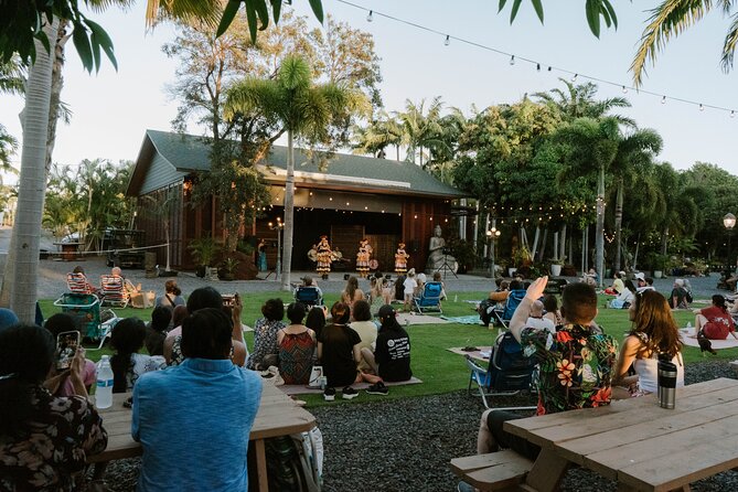 Maui Hula Show: Hula and Fire Dancing at South Maui Gardens - Who Will Enjoy This Evening Most