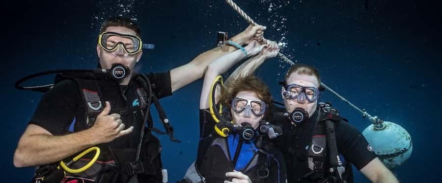 Maui: Intro to Scuba Diving from Shore - Lahaina - A 30-minute class at Dive Maui