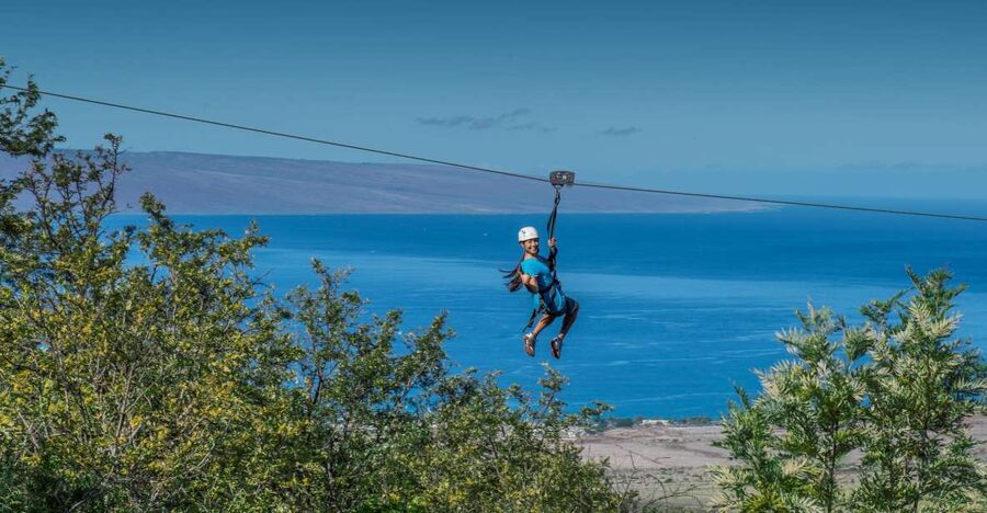 Maui: Ka'anapali 8 Line Zipline Adventure - Guides who keep the mood relaxed