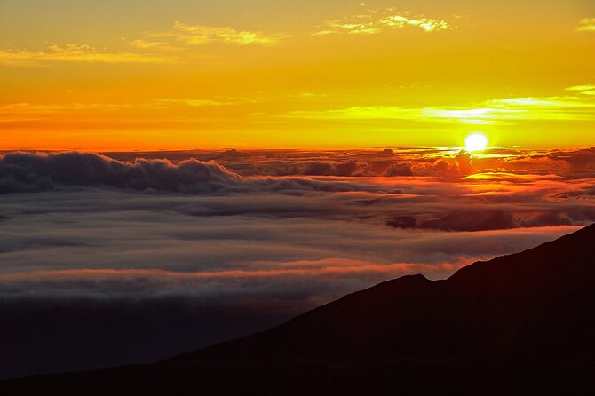 Maui: Majestic Haleakala Sunrise Tour with Pick-up - Sunrise views and the best use of the two-hour park stop