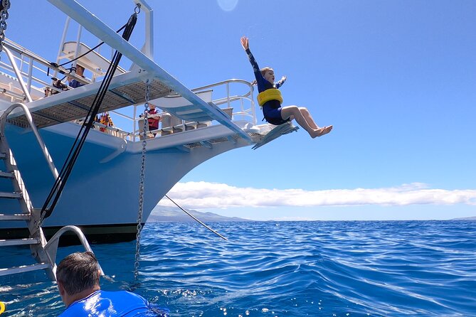 Maui: Molokini and Turtle Town Snorkeling aboard Pride of Maui - Why Molokini Crater is worth the early start
