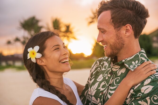 Maui Professional Photographer Couples and Families - Viewing the images shortly after the session