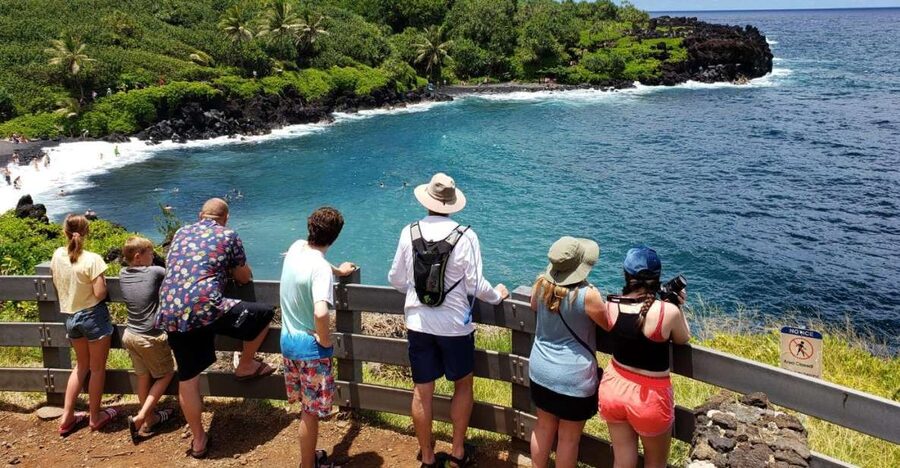 Maui: Road to Hana Adventure with Breakfast & Lunch - Key points at a glance
