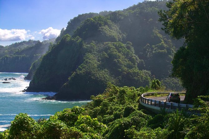 Maui: Road to Hana Adventure with Farm to Table Lunch - Waterfalls at Waikane and Pua‘a Ka‘a