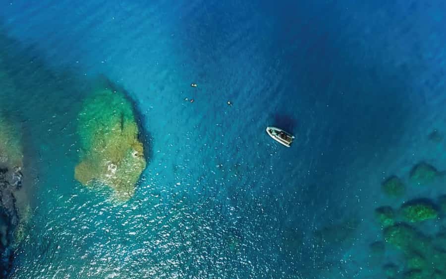 Maui: Semi-Private Eco-Raft Lanai Snorkel & Dolphin Tour - Why the small Lanai raft matters