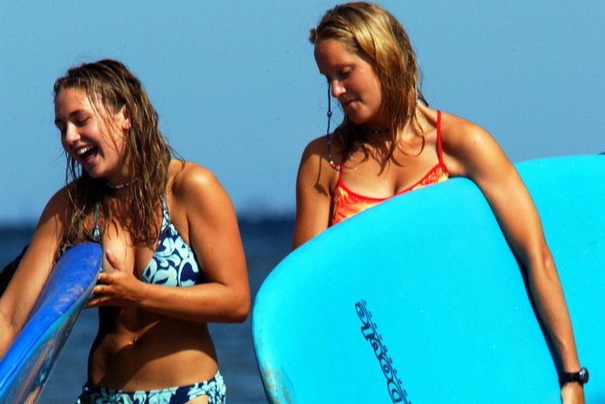 Maui Surf Instruction 101 at Kalama Beach in Kihei - Group or private lesson: choosing the right setup