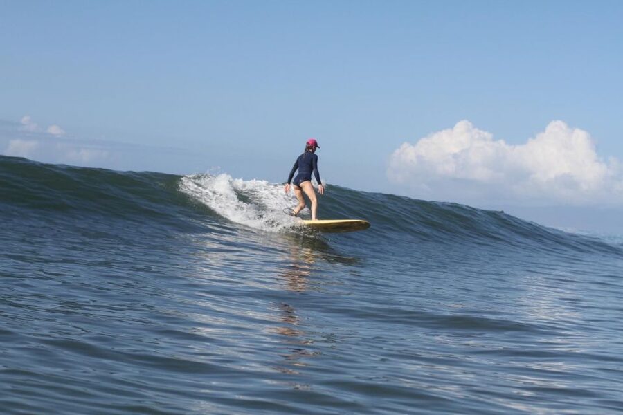 Maui: Surf Lessons for Families, Kids, and Beginners - Why the morning timing matters