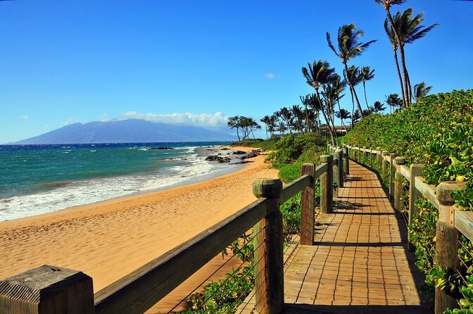 Maui: Te Au Moana Luau at The Wailea Beach Marriott Resort - Polynesian dance, music, and narration