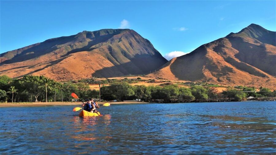 Maui: West Side Discovery Kayak & Snorkel from UKUMEHAME - A gentle start at Ukumehame Beach State Park