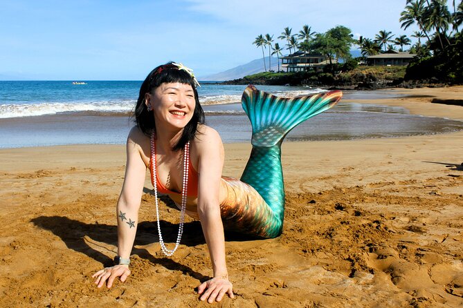 Mermaid and Merman Photoshoots on Maui - Becoming a mermaid at Chang’s Beach