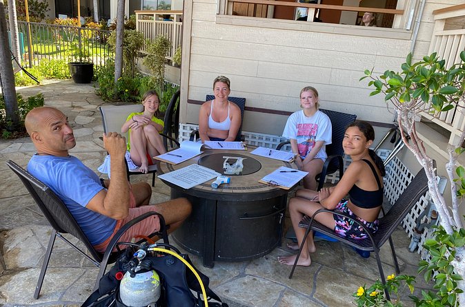 PADI Scuba Lesson and Shore Dive in Maui - Is this a good first scuba experience?