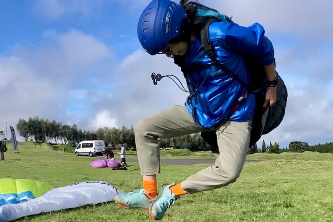 Paraglide Maui's 1K Tandem Paragliding Experience - Who will enjoy this Maui flight most?