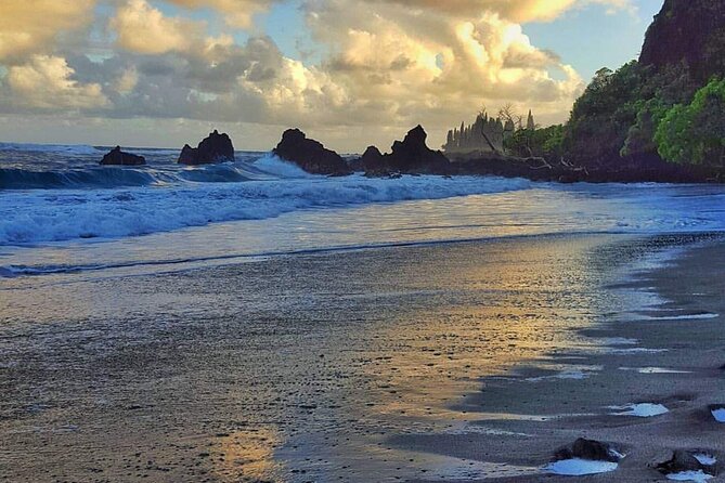 Private Full Day Hana Jeep Tour - Why a private Hana tour can make sense