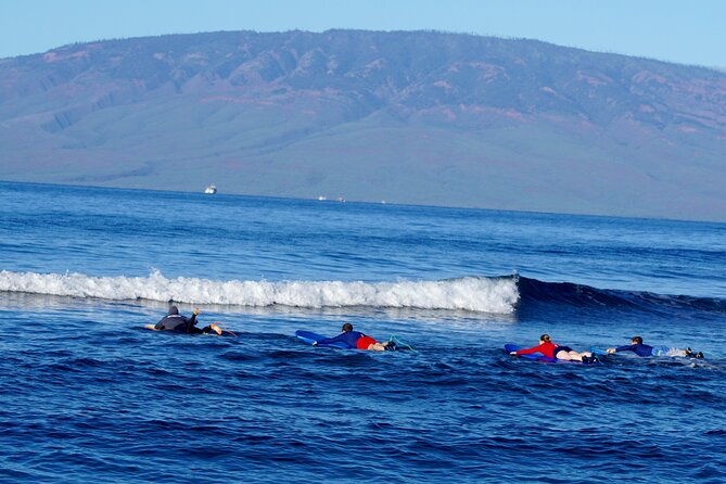 Private Surf Lesson for Group of 3-5 Near Lahaina - Who should book this surf lesson
