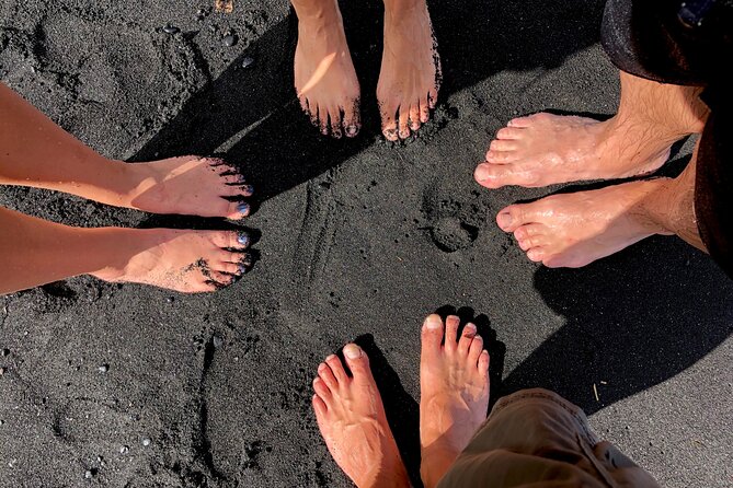 Private Unique Road to Hana Adventure - Koki Beach and the important red sand distinction