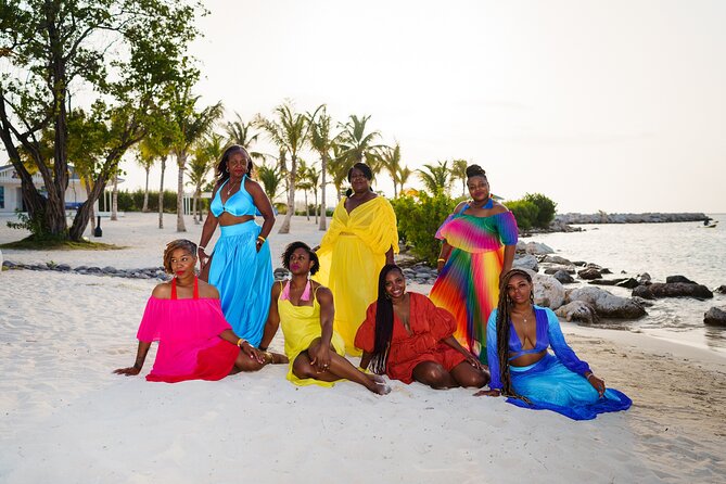 Professional Photographer in Maui - Two to four hours for couples, families, and groups