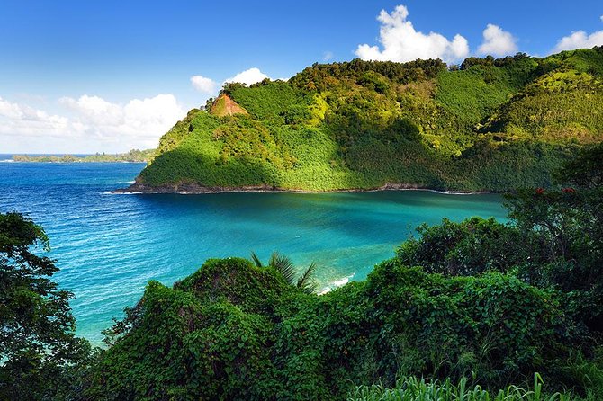 Road to Hana Adventure Maui Tour with Lunch - Paia and the first miles east