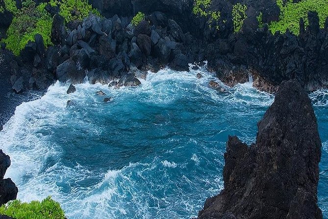 Road to Hana Deluxe Rainforest & Waterfall Experience from Maui - What the $219.99 Price Really Covers