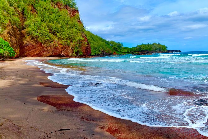 Road to Hana Private Jungle Tour - Puaa Kaa State Park brings the first waterfall option
