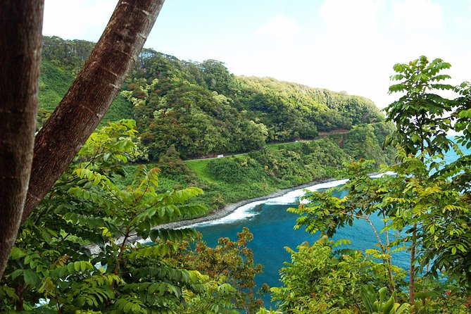 Road to Hana Tour with Lunch and Pickup - The long return can include extra coastal views