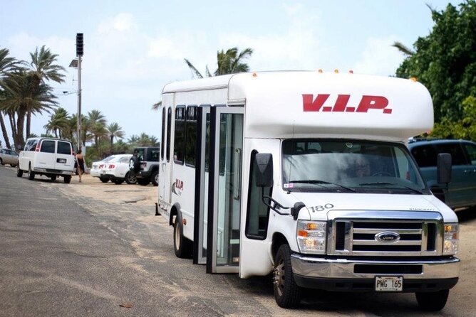 Round-Trip Airport Shuttle Kahului Airport on Maui - The ride to Kihei, Wailea, or Makena
