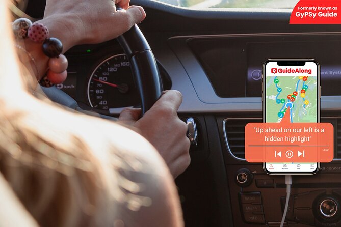 Self-Guided Audio Driving Tour in Road To Hana - Begin near Ho‘okipa and Twin Falls