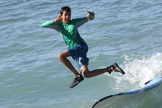 Semi Private Surf Lesson 4 Students 1 Instructor - A Small Surf Class in Olowalu