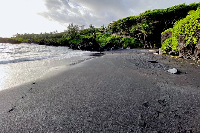 Shore Excursion of Maui - The Road to Hana is the main event