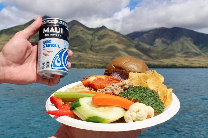 Snorkel Sail Adventure off Ka'anapali Beach, Maui - A crew that pays attention