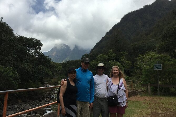 Stretch Limousine Private Transfer around the Island of Maui - Booking ahead and protecting your plans